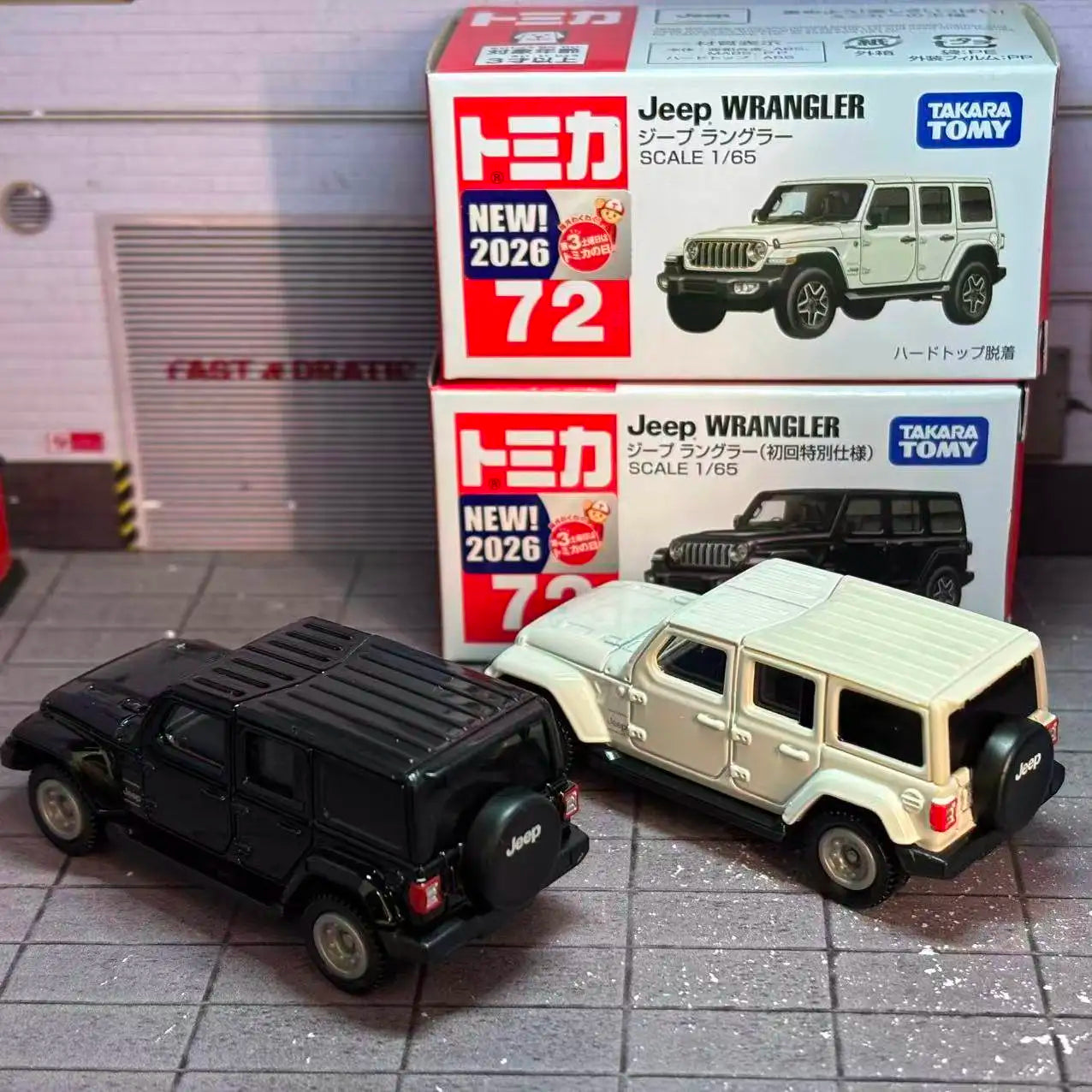 Takara Tomy Tomica No. 72 Jeep Wrangler Casting Static Alloy Car Vehicle Diecast Metal Mode Collection Display Boy Toy Gift