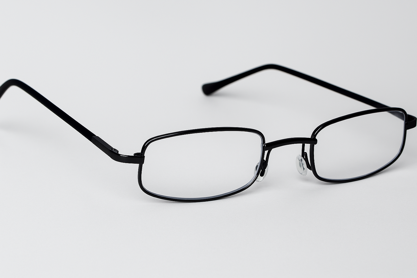 Sleek Black Metal Rimmed Eyeglasses with Thin Frame